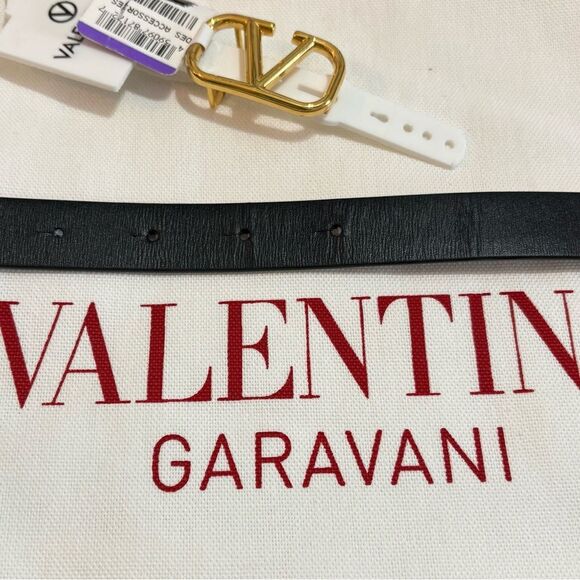 Valentino REVERSIBLE SIGNATURE BELT/GLOSSY CALFSKIN 30 MM SMOKEY/ NEW $6… - Picture 10 of 16